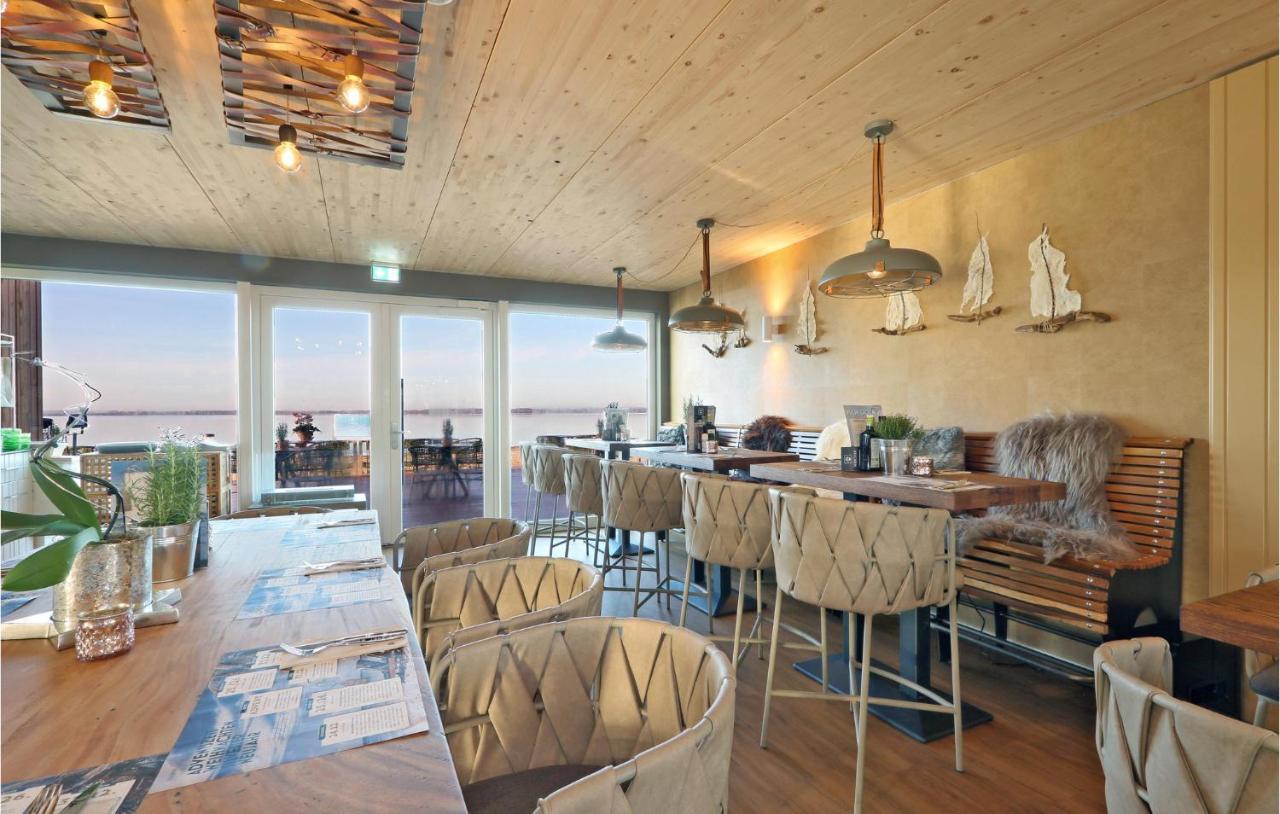 Stunning Home In Lembruch-Duemmer See With Wifi Екстериор снимка